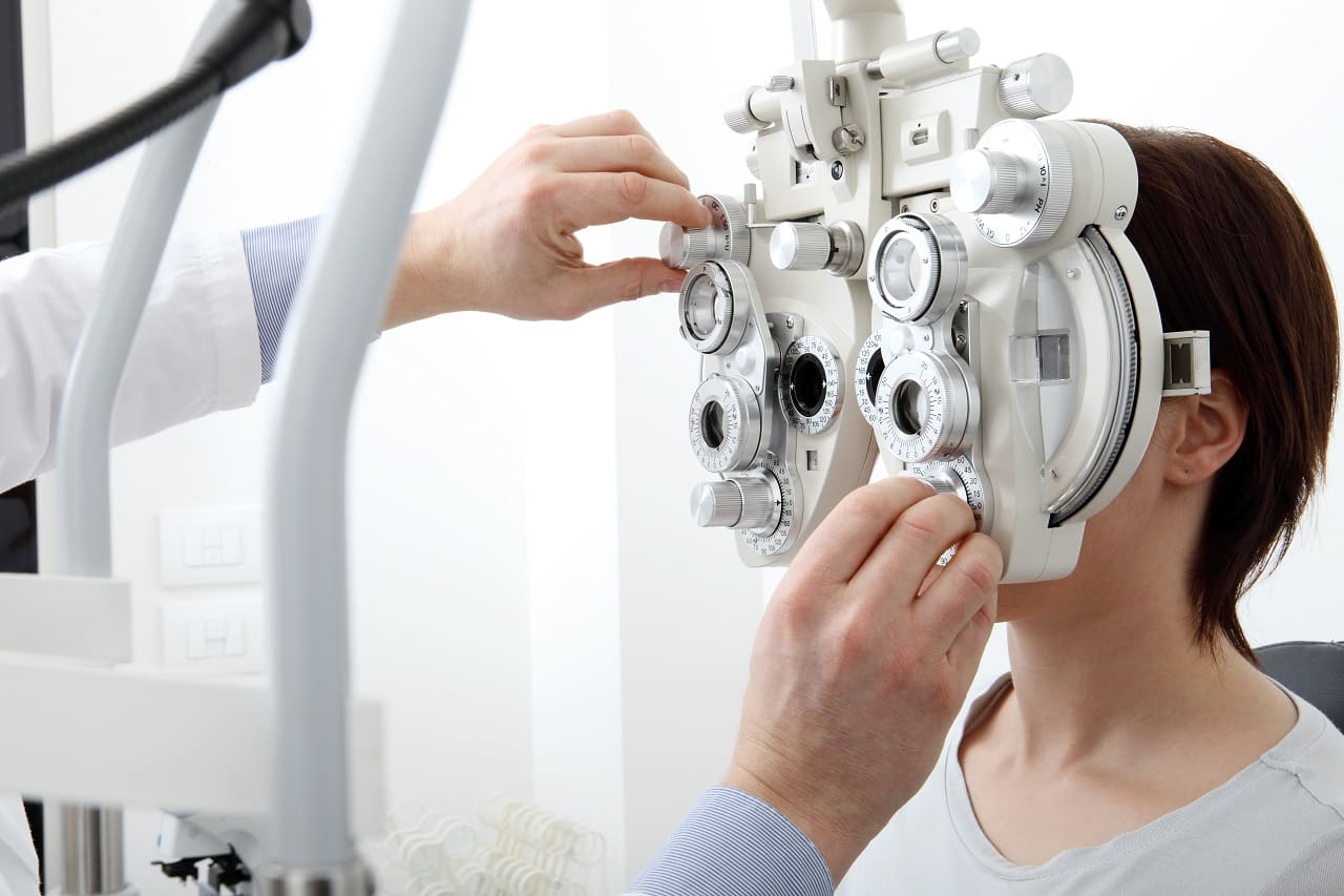 Optometrysta, optyk, okulista, ortoptysta czym się różnią?